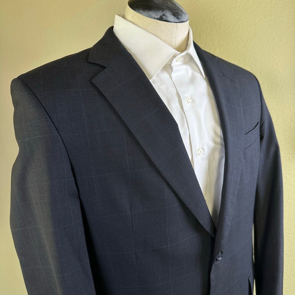 Jos A Bank 41R Blazer 2 Button 1 Vent Windowpane Black Blue